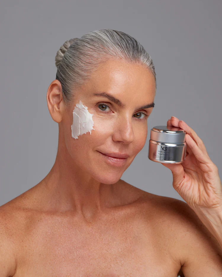 Young Goose - NiaPolish, NAD+ Boosting 3D Exfoliator (50ml)